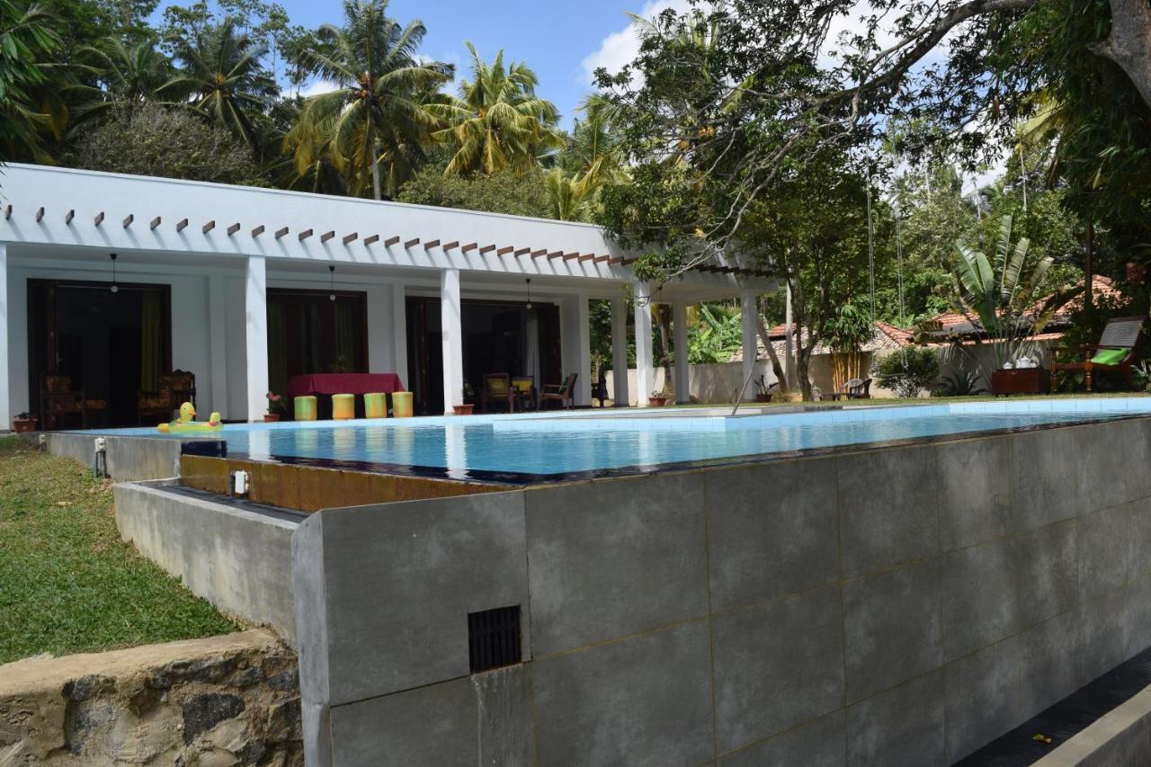 Muthu Nila Villas- Mirissa Exteriör bild