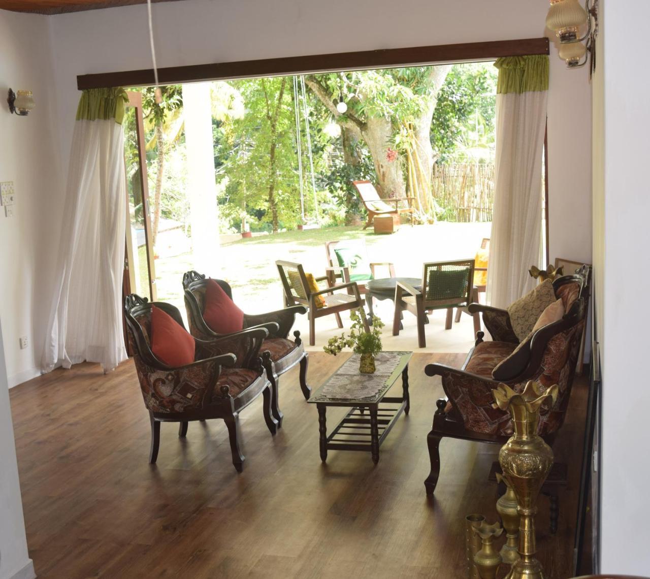 Muthu Nila Villas- Mirissa Exteriör bild
